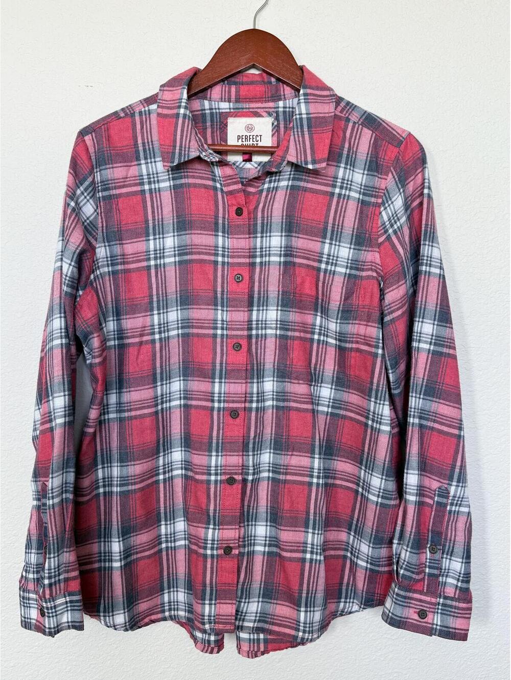 Perfect Shirt Women’s XL Pink Plaid Flannel Button Up Shirt